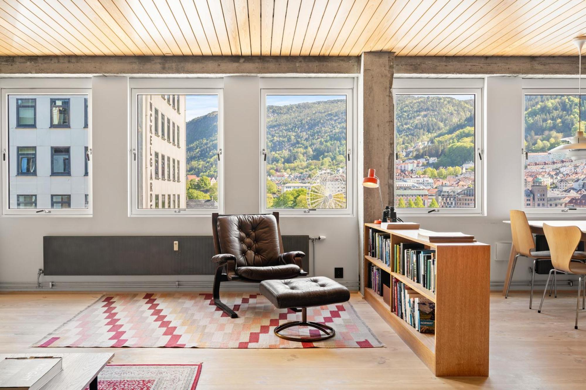 Apartment Unique Gem Overlooking The World Famous Bryggen